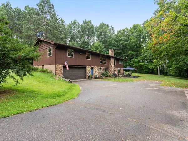 27311 Nelson DR, Deerwood, MN 56444