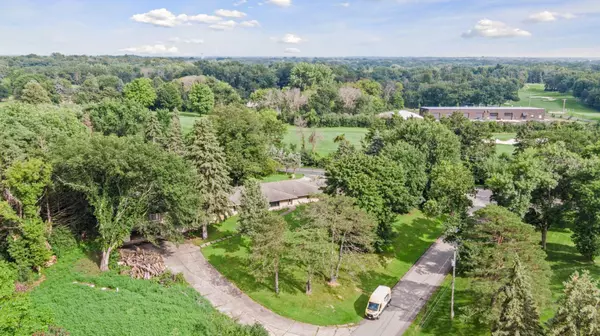 North Oaks, MN 55127,2 Skillman LN