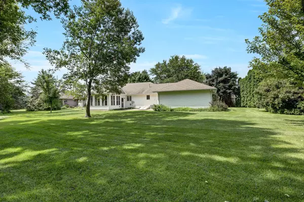 Lake City, MN 55041,617 Willers CT