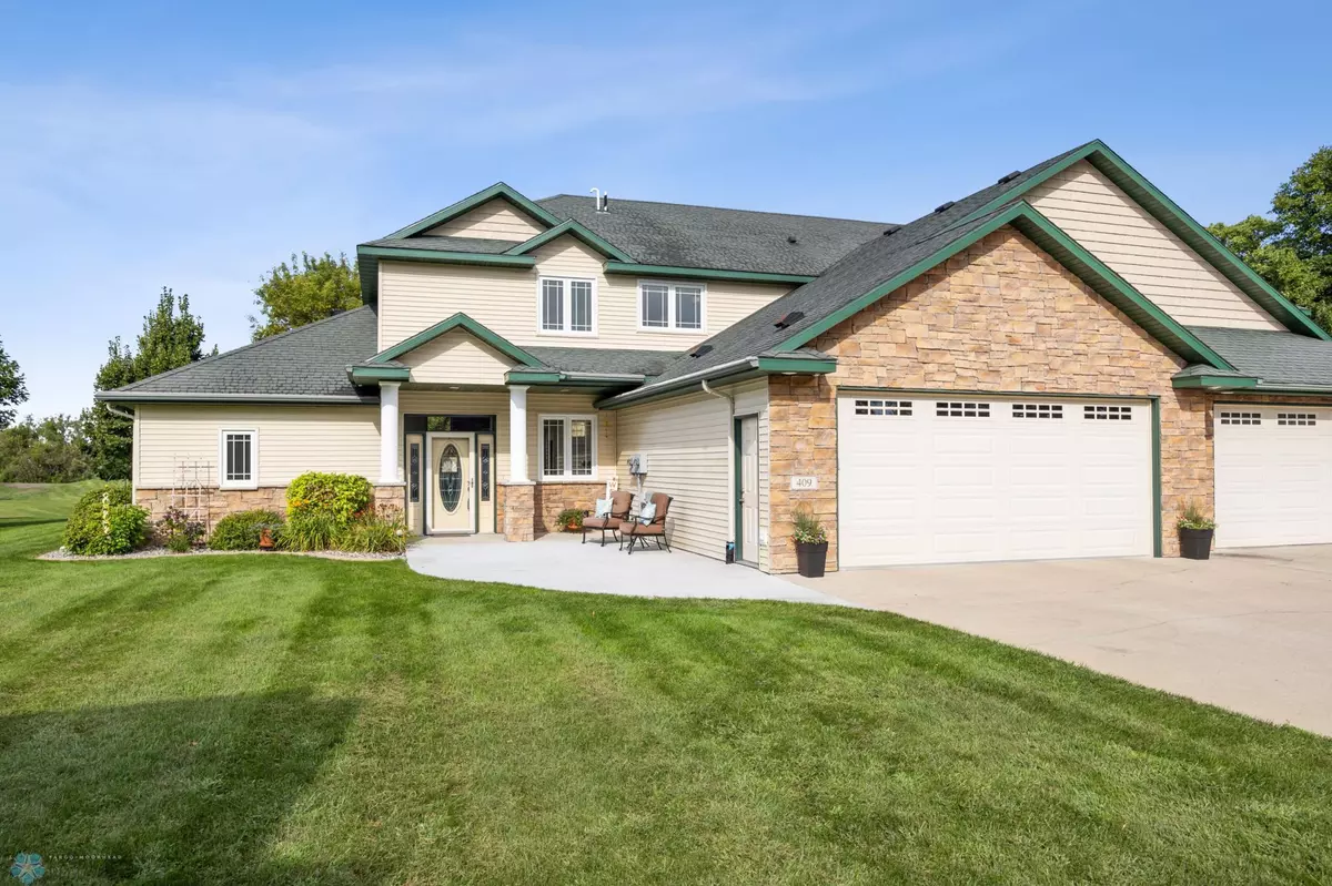 Moorhead, MN 56560,409 Caddy AVE