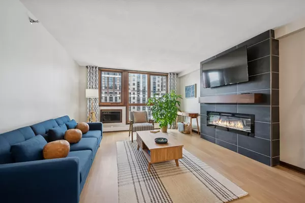 Minneapolis, MN 55415,433 S 7th ST #1919