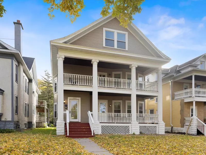 2015 Pleasant AVE, Minneapolis, MN 55404