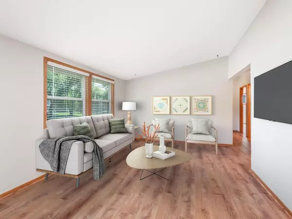 Minnetonka, MN 55345,5826 Salisbury AVE