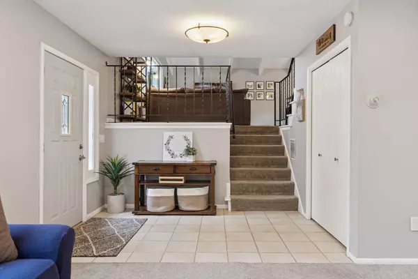 New Hope, MN 55427,8925 29th AVE N