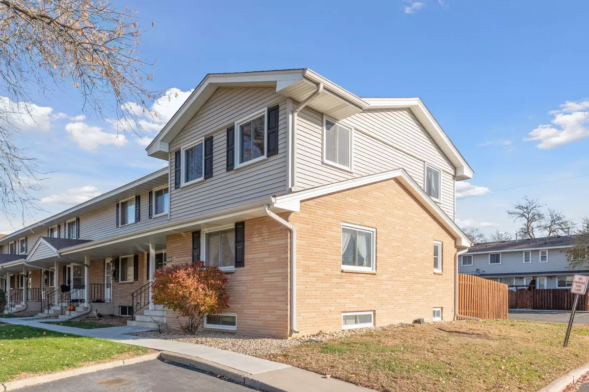 Bloomington, MN 55425,9039 18th AVE S