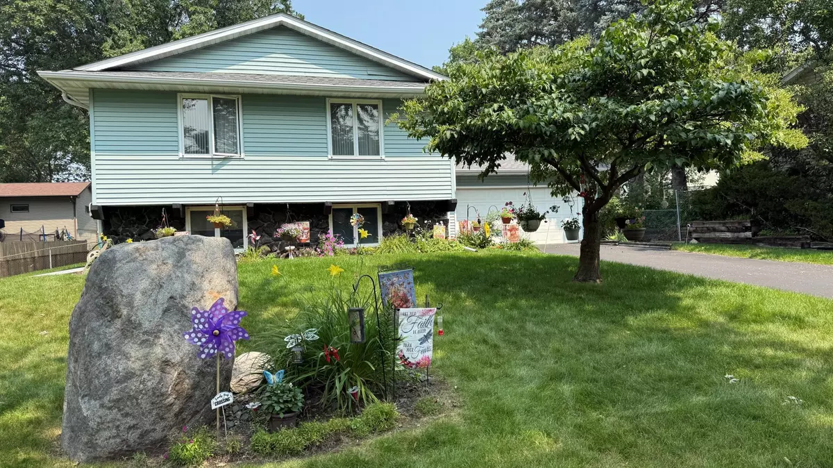 Saint Paul, MN 55119,1935 Warbler LN