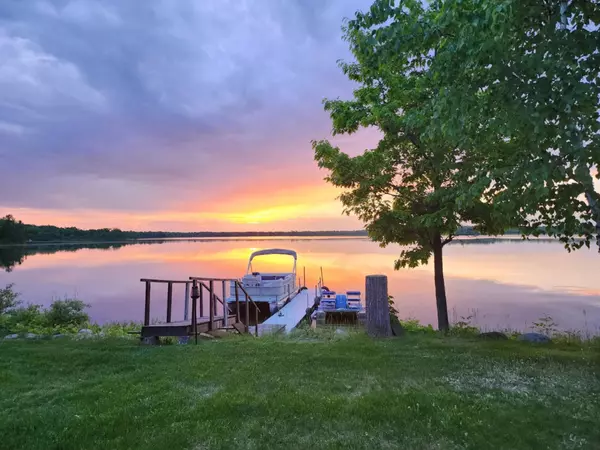 1666 Townline LN NE, Longville, MN 56655
