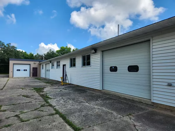 Albert Lea, MN 56007,512 E 7th ST