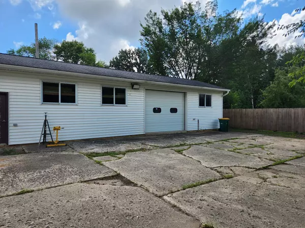 Albert Lea, MN 56007,512 E 7th ST