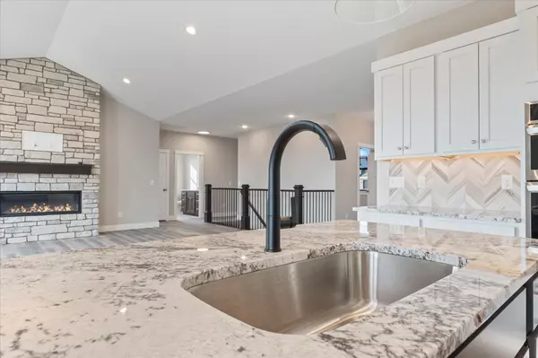 Saint Joseph Twp, WI 54082,329 138th AVE