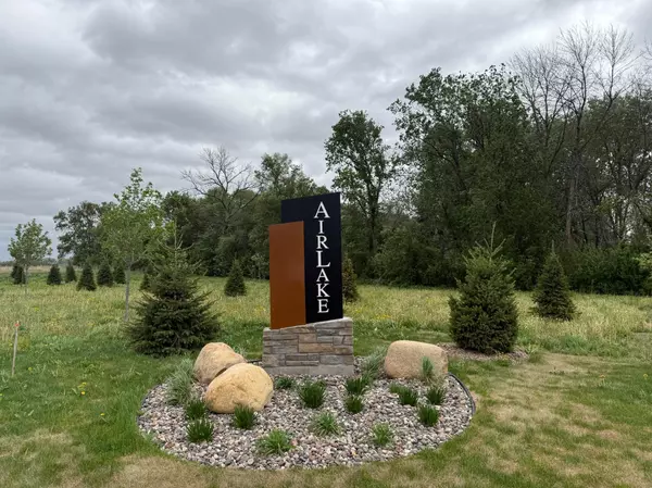 4843 Island Park DR, Woodbury, MN 55129