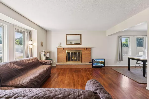 Brooklyn Center, MN 55430,6733 Emerson AVE N