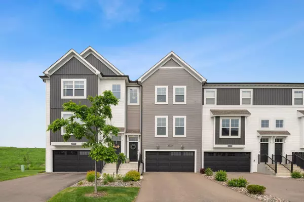 13473 Territorial CIR N, Maple Grove, MN 55369