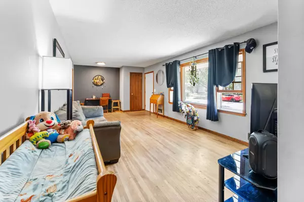 Blaine, MN 55434,11203 7th ST NE
