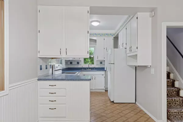 Robbinsdale, MN 55422,4019 Regent AVE N