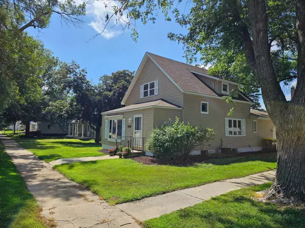 Edgerton, MN 56128,601 Mechanic ST