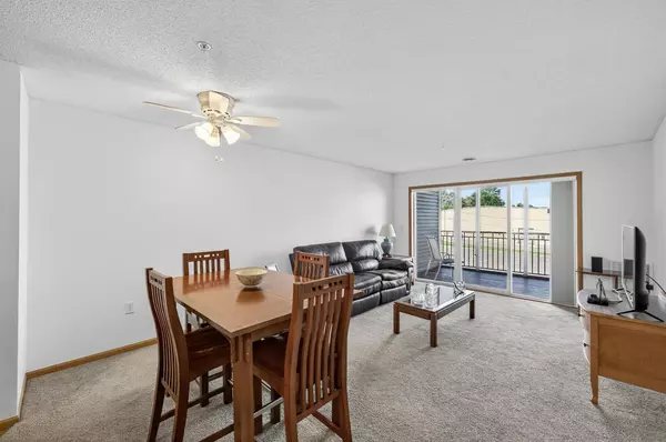North Saint Paul, MN 55109,2231 Penn PL #120