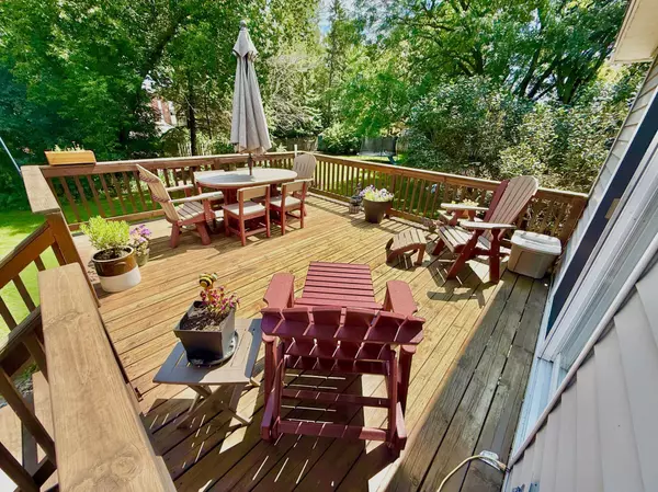 Willmar, MN 56201,1208 26th ST NW