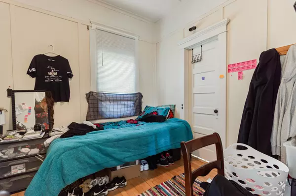 Bemidji, MN 56601,1402 Beltrami AVE NW