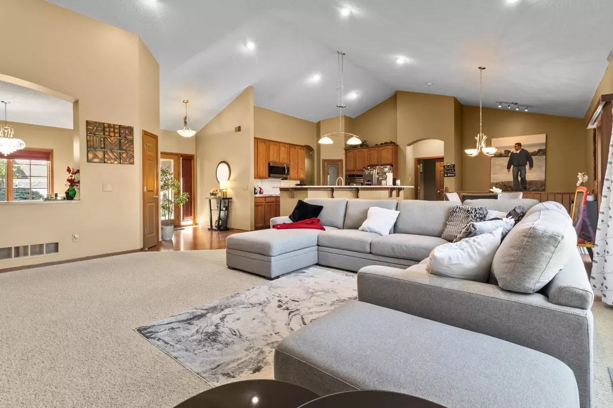 Blaine, MN 55449,2704 118th CT NE