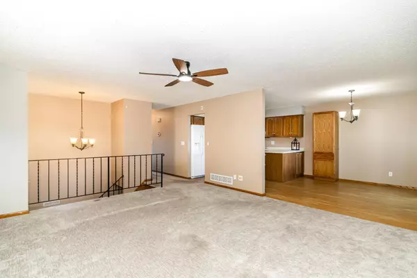 Oakdale, MN 55128,3838 Goodwin AVE N