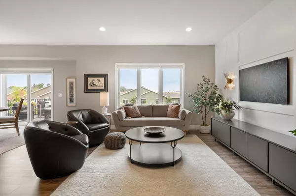 Owatonna, MN 55060,207 Bouldercrest AVE NE