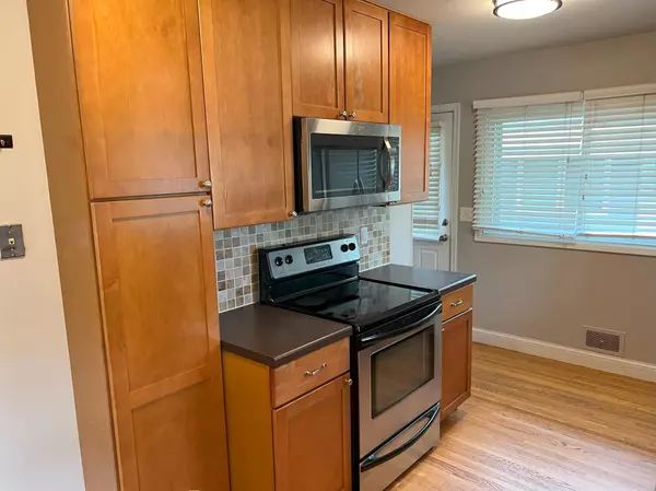 Edina, MN 55423,6420 Xerxes AVE S
