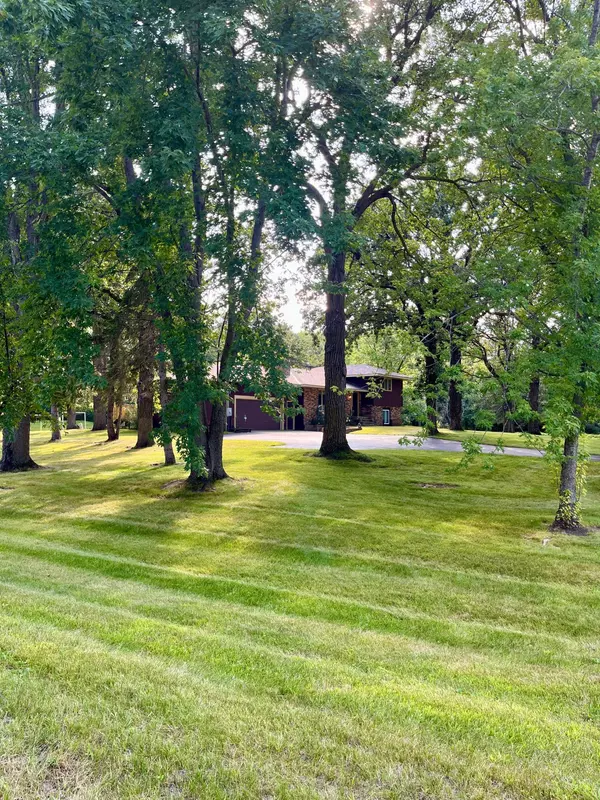 6312 230th ST, Saint Augusta, MN 56301