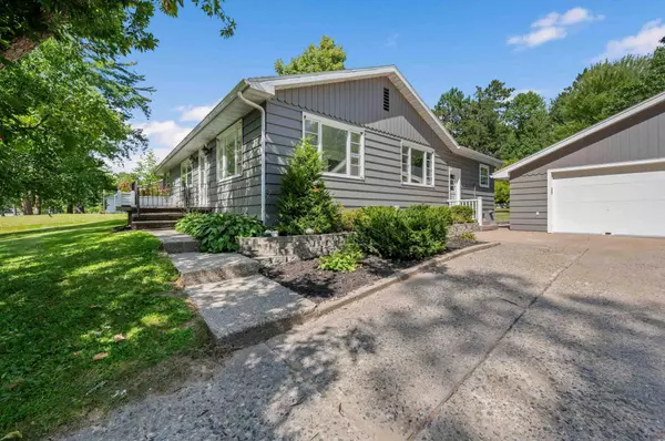 Grand Rapids, MN 55744,2505 Mckinney Lake RD