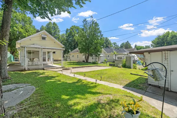 Minneapolis, MN 55412,3647 Queen AVE N