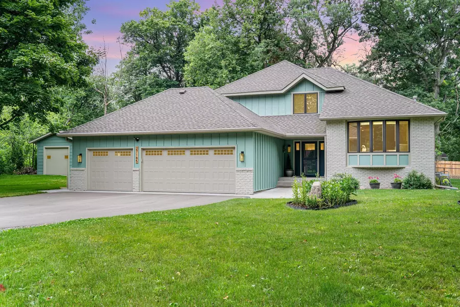 27185 Jody CT, Chisago City, MN 55013