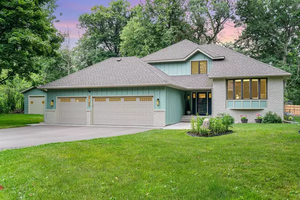 27185 Jody CT, Chisago City, MN 55013