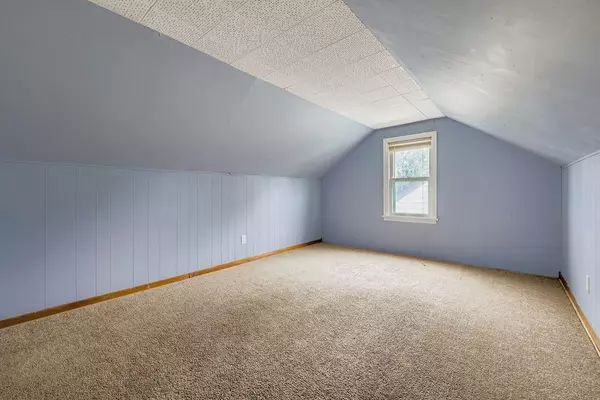 Saint Paul, MN 55117,1342 Dale ST N