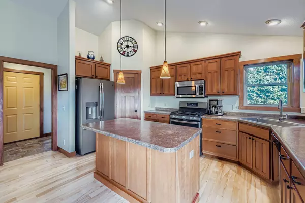 River Falls, WI 54022,248 Smith CIR