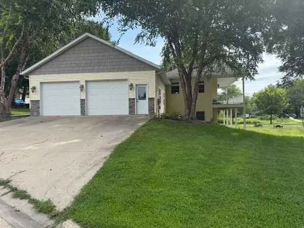 Albert Lea, MN 56007,709 Blackmer AVE