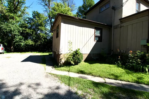 Moorhead, MN 56560,429 4th ST S