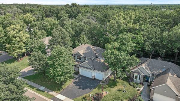 10426 Hidden Oaks LN N, Champlin, MN 55316