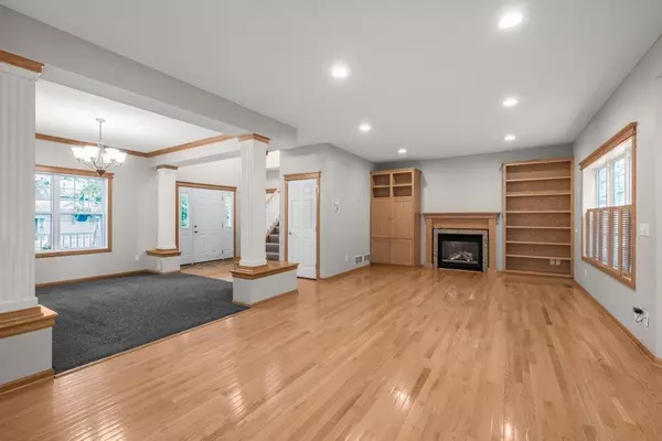 Champlin, MN 55316,10426 Hidden Oaks LN N