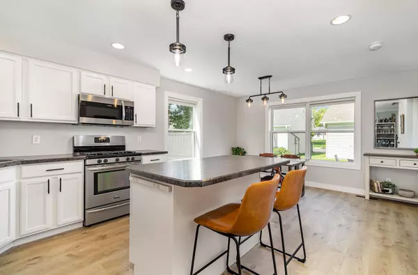 Osseo, MN 55369,613 1st AVE NW