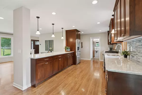 Golden Valley, MN 55422,5615 Woodstock AVE