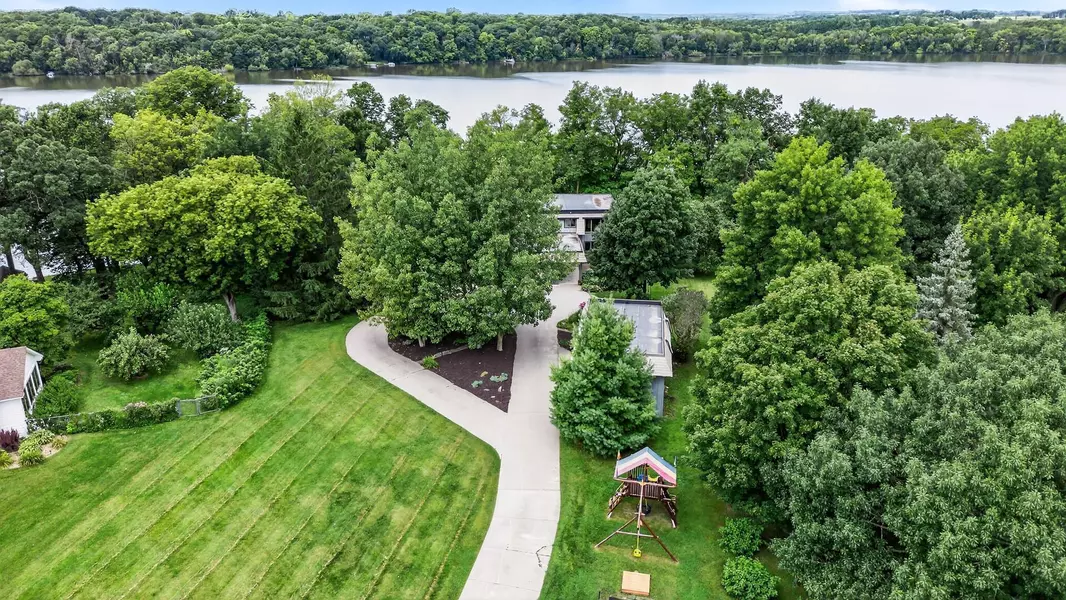2184 Bagley WAY, Northfield, MN 55057