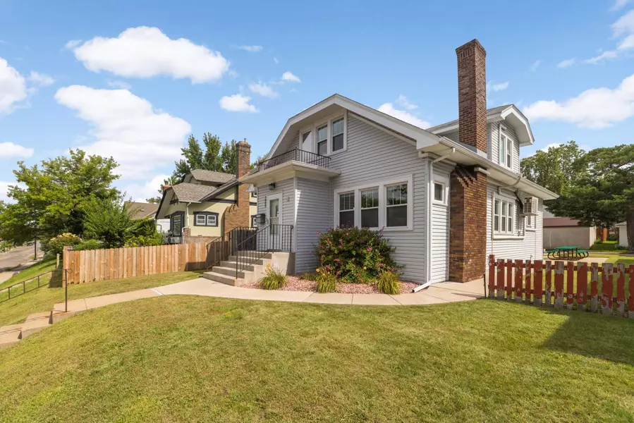 1800 Penn AVE N, Minneapolis, MN 55411