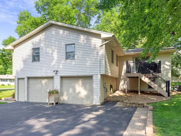 Burnsville, MN 55337,13103 Parkwood DR