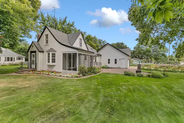 Sauk Rapids, MN 56379,1420 Broadway AVE S