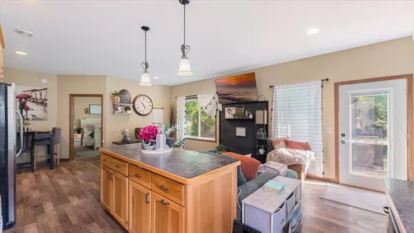 Alexandria, MN 56308,1516 Will O B LN NE