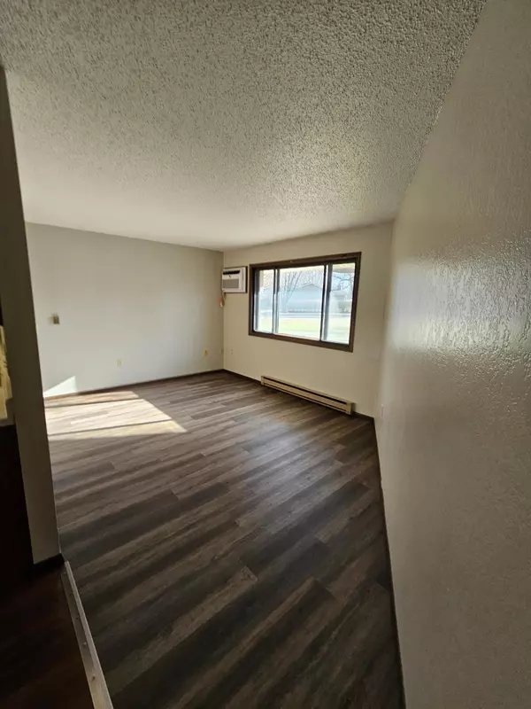 Heron Lake, MN 56137,551 Lakeview RD #1
