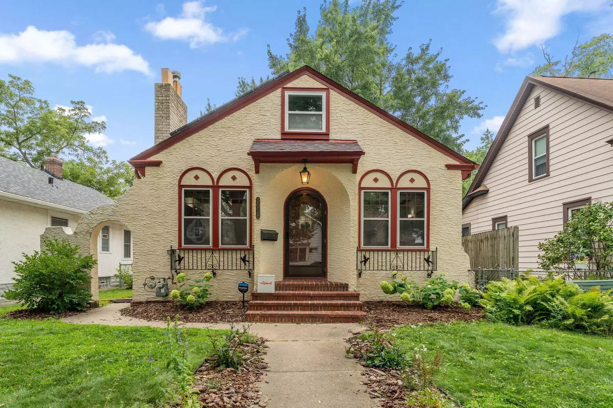 Minneapolis, MN 55406,3018 37th AVE S