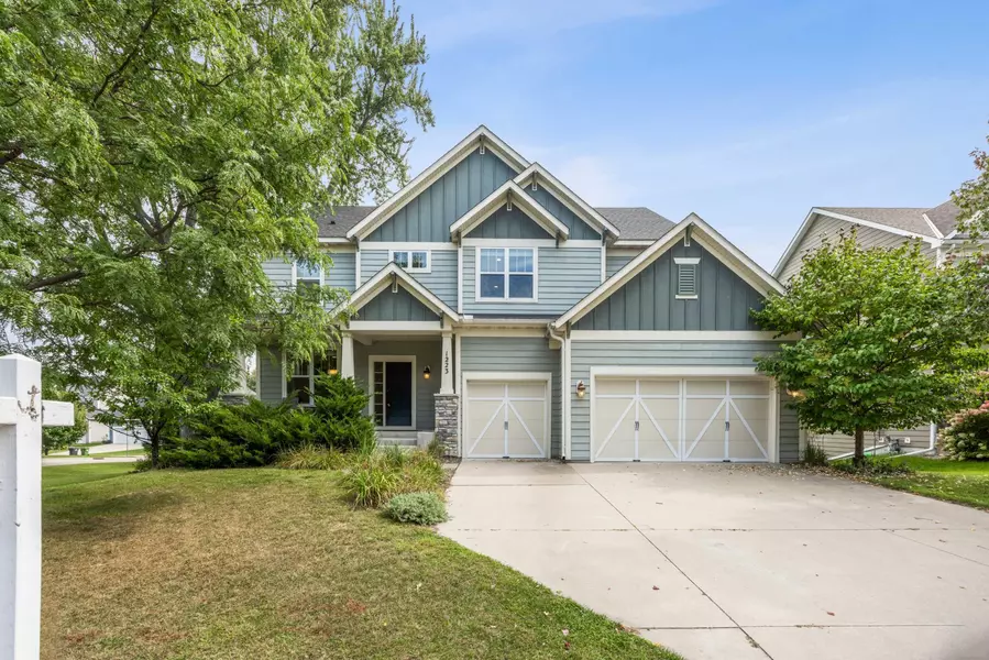 1223 Bucher AVE, Shoreview, MN 55126