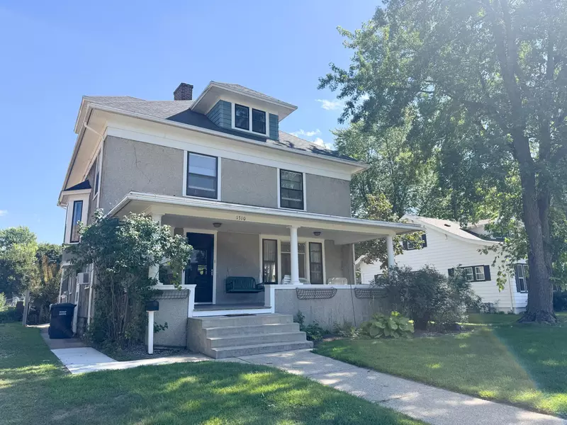 1310 7th AVE, Worthington, MN 56187