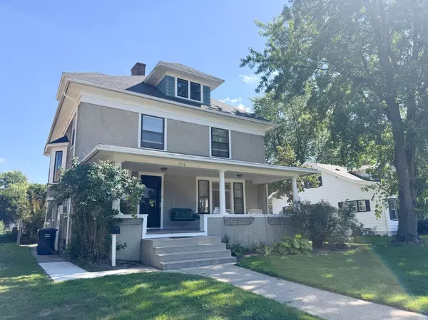 1310 7th AVE, Worthington, MN 56187